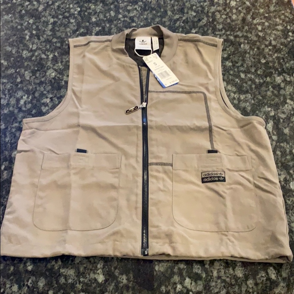 Adidas R.Y.V. Vest Khaki Men’s Size Small